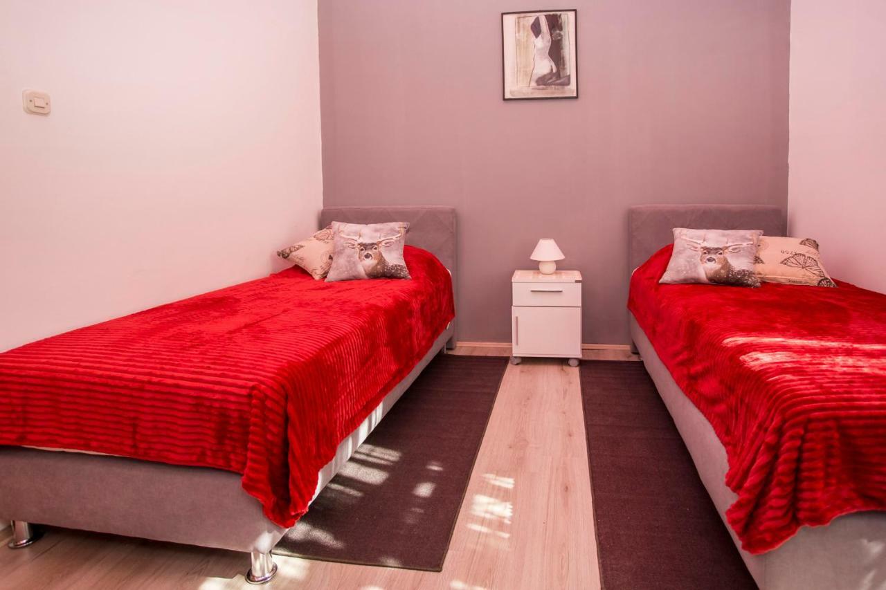 Emanuel Apartman Pula Exterior photo